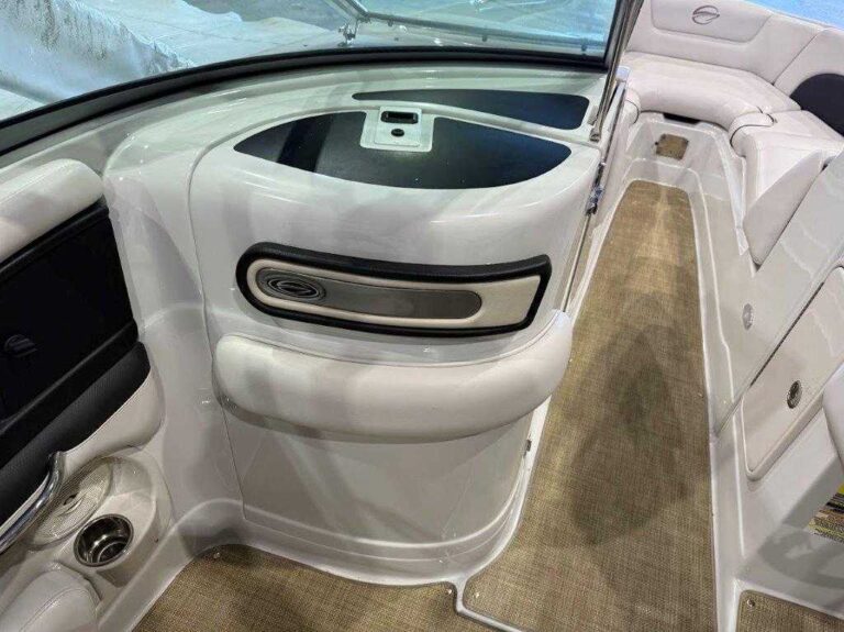 2014 Crownline 255 SS US-KIS80982I314 [photo 19]